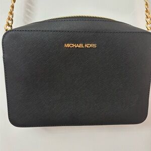 Michael Kors Women Leather Crossbody Bag Purse Messenger Handbag Black Gold MK